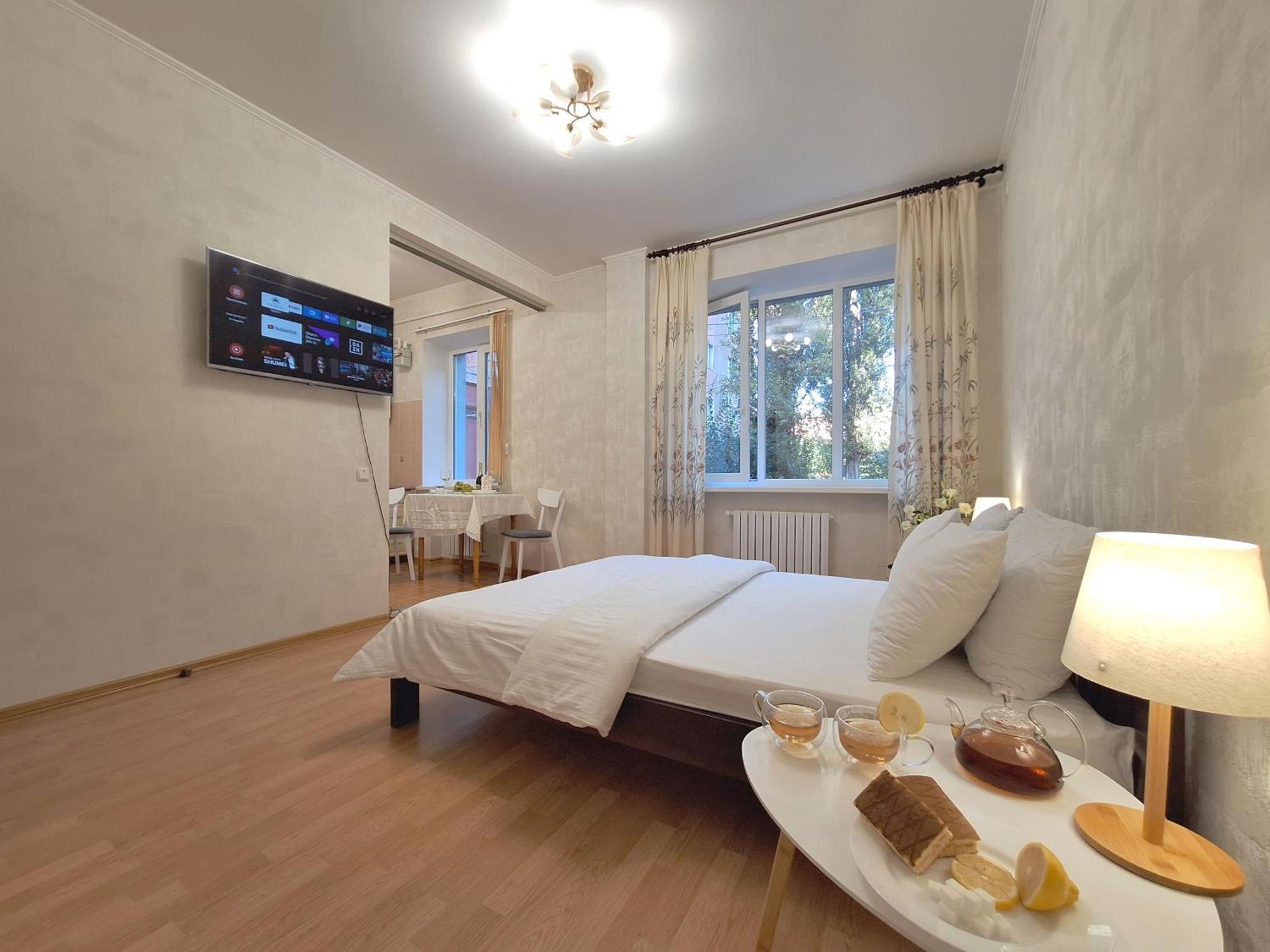 Однокімна Квартира Біля Каштанової Алеї У Центрі Полтави Мережа Alexapartments Документи Для Відряджень Безконтатне Заселення 24-7 Πολτάβα Εξωτερικό φωτογραφία